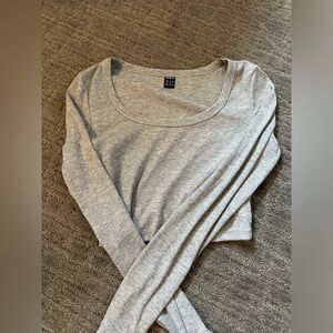 Like New SHEIN Scoop Neck Crop Top